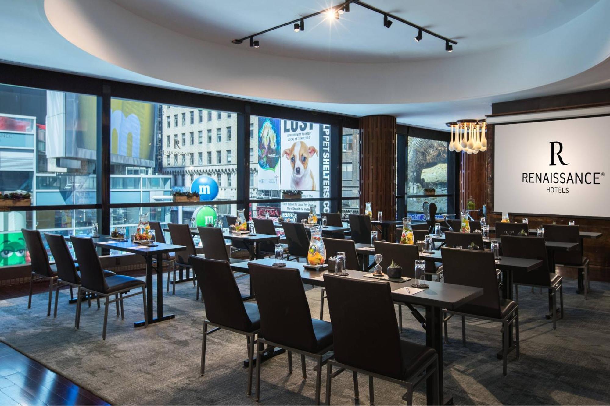 Готель Renaissance New York Times Square By Marriott Екстер'єр фото