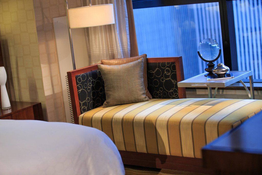 Готель Renaissance New York Times Square By Marriott Екстер'єр фото